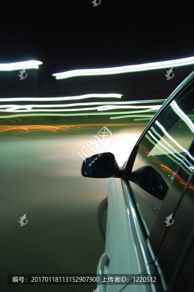 運(yùn)動(dòng)中的夜間駕駛