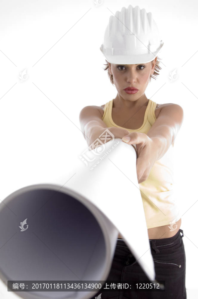 女性與建筑師頭盔和藍色打印