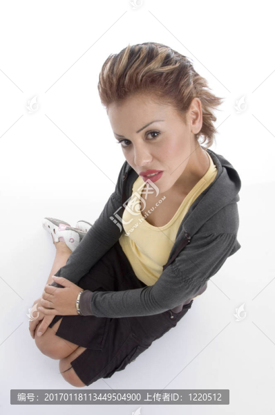 有魅力的女人的高視角
