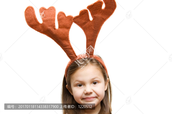 5歲的女孩穿著
