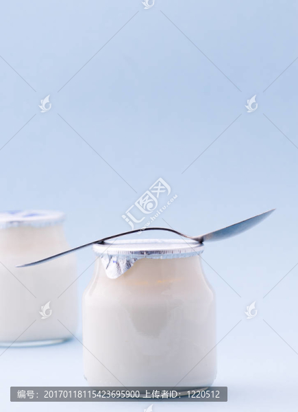 一罐酸奶-匯圖網(wǎng) www.fosd68.com 一罐酸奶