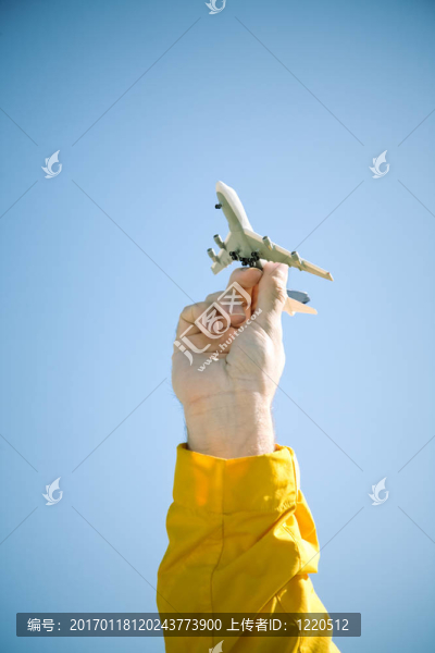 乘飛機(jī)旅行的時(shí)間