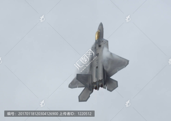F-22“猛禽”攀登