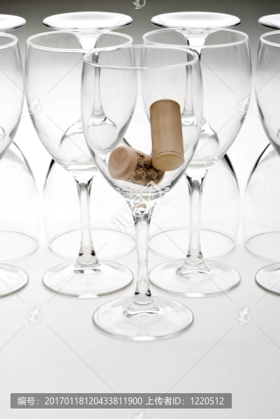 酒杯