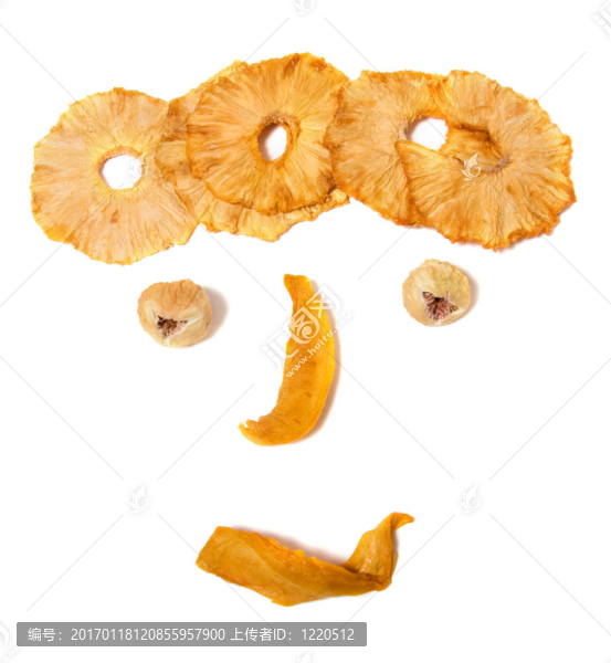在白色背景下分離干果的人臉模擬