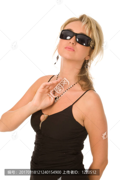 金發(fā)女人