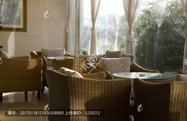 豪華現(xiàn)代客廳