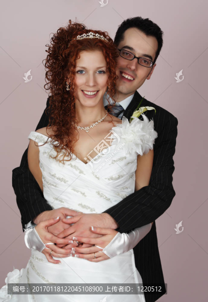 新婚夫婦