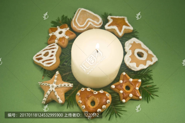 蠟燭和圣誕餅干