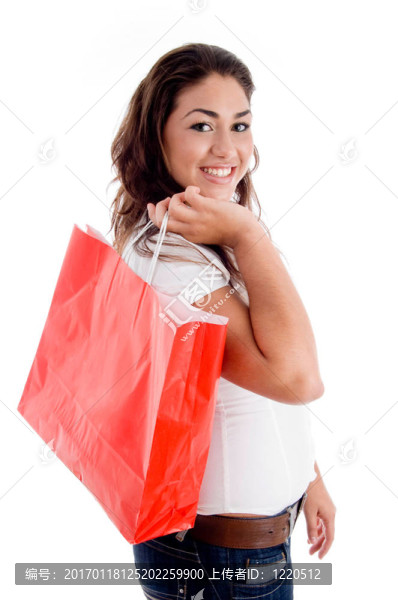 女人抱袋的側(cè)擺姿勢