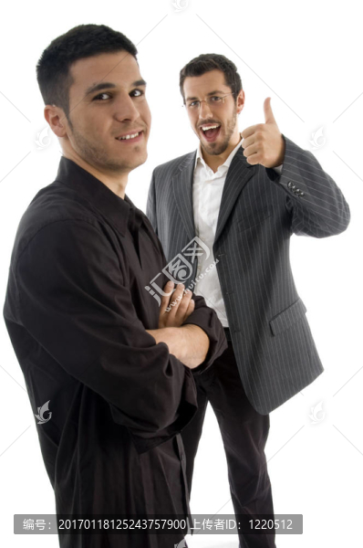 用大拇指的手勢，成功的商人