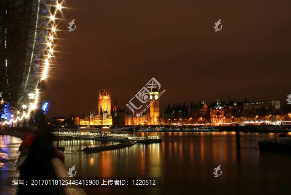 夜幕下的大本鐘