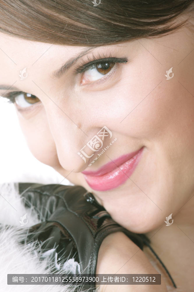 微笑的女人特寫照片