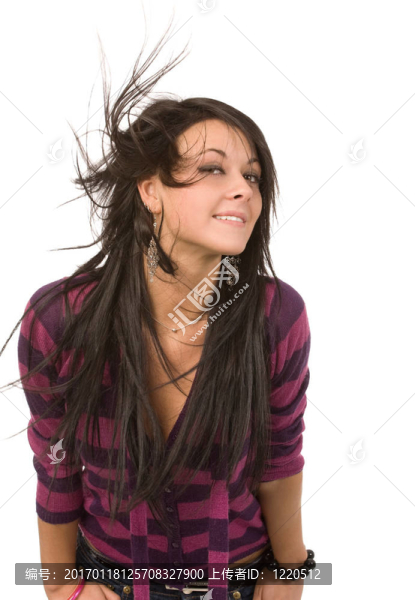 黑發(fā)女人