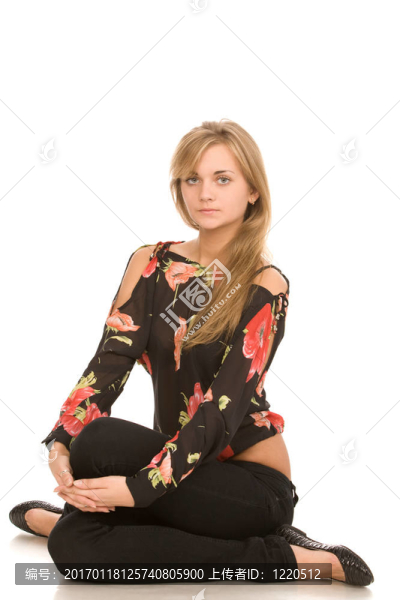 金發(fā)女人-匯圖網(wǎng) www.fosd68.com 金發(fā)女人