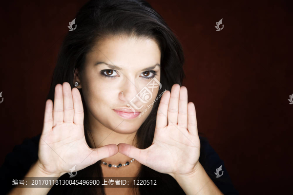 漂亮女人的臉