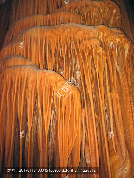 鐘乳石和石筍-匯圖網(wǎng) www.fosd68.com 鐘乳石和石筍