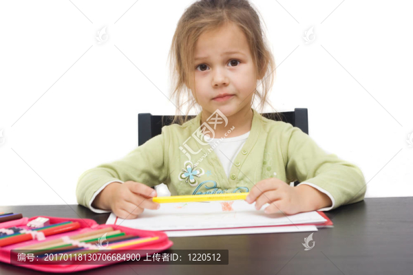 可愛的小女孩畫