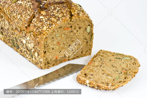 有7-谷物面包