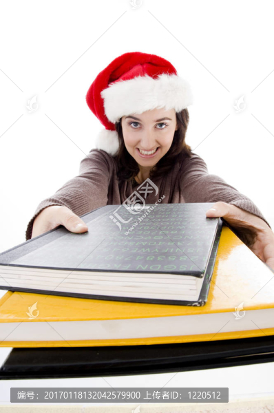 年輕婦女與她的書
