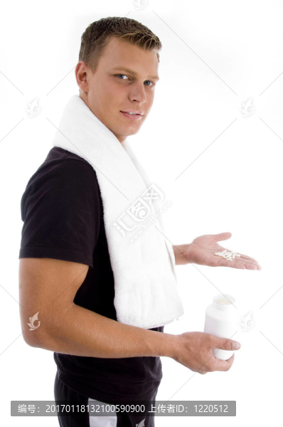 青年人持有藥物-匯圖網(wǎng) www.fosd68.com 青年人持有藥物