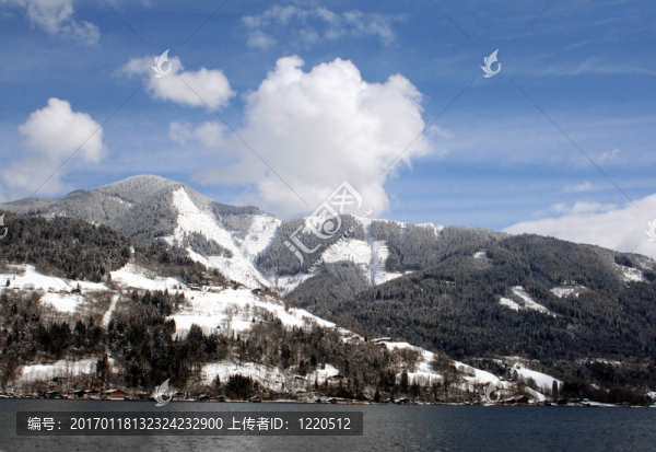 寧靜的高山場景