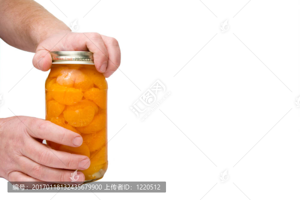 打開一個(gè)水果罐-匯圖網(wǎng) www.fosd68.com 打開一個(gè)水果罐