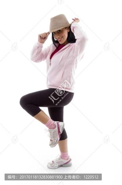 女性與帽子的側面觀
