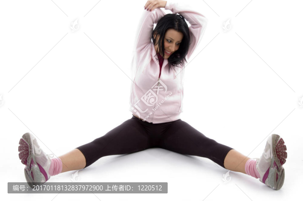 女人做運動的前視圖