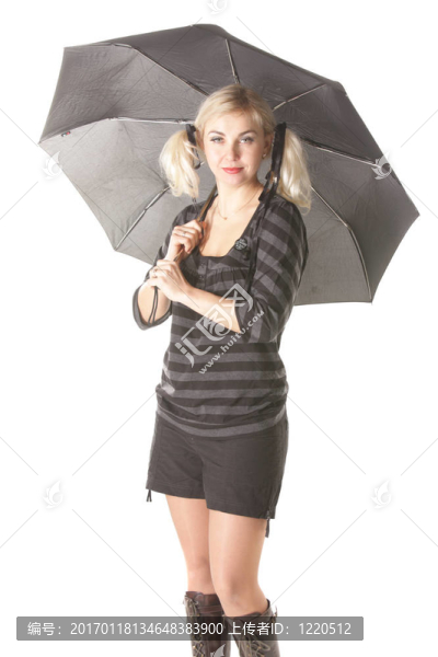 打著雨傘的女人