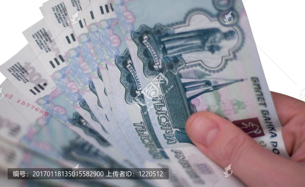 一方面隨著盧布