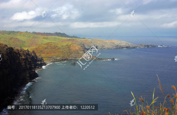 北茂宜島的海岸線(xiàn)-匯圖網(wǎng) www.fosd68.com 北茂宜島的海岸線(xiàn)