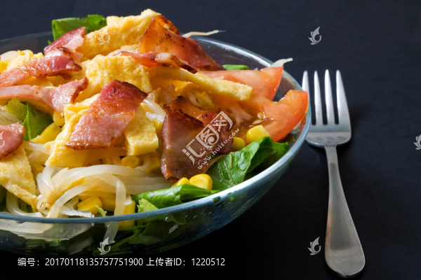 沙拉