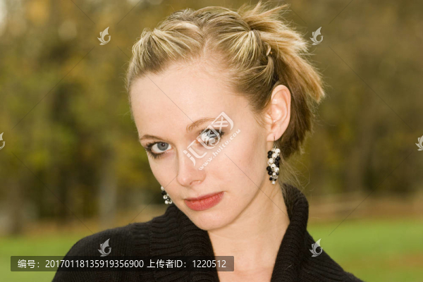 金發(fā)碧眼的肖像
