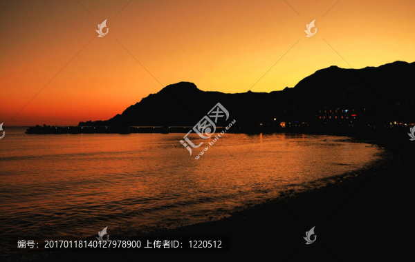 希臘的日落；在基亞斯；克里特島