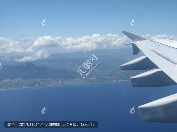 從飛機(jī)的海洋觀(guān)