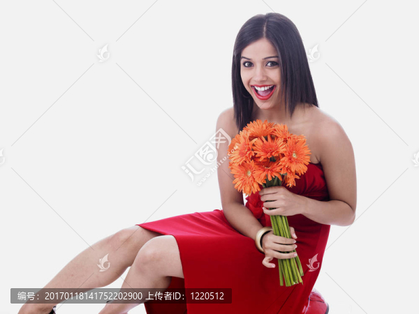 亞洲女性與一束花
