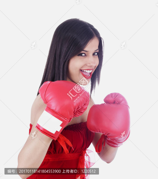 漂亮的女人帶拳擊手套