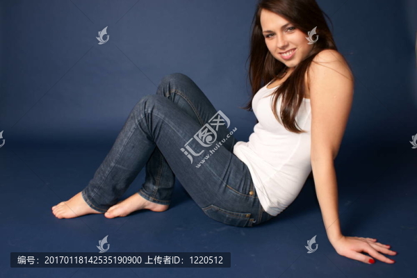 女孩在工作室