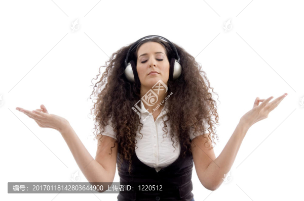 拉丁美洲女性欣賞音樂