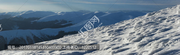 傍晚的山嵴-匯圖網(wǎng) www.fosd68.com 傍晚的山嵴