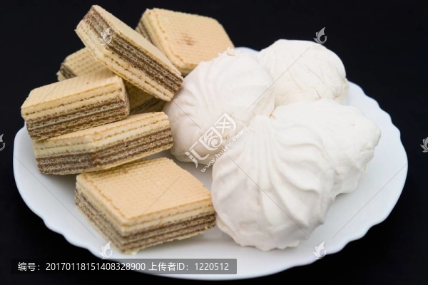蛋奶酥和餅干