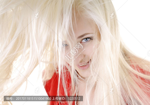 性感的女人，長著白色的頭發(fā)