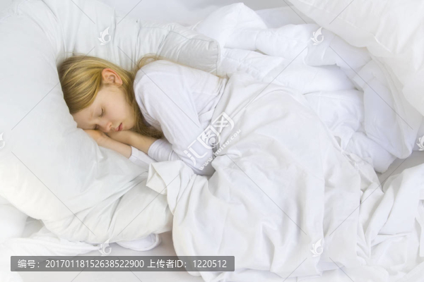 睡前-匯圖網(wǎng) www.fosd68.com 睡前