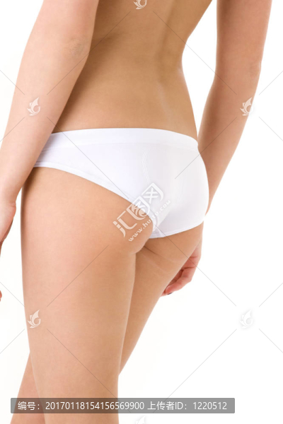 在白色內(nèi)褲