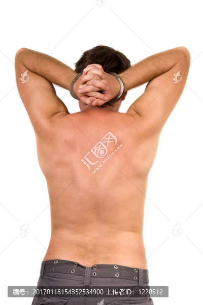 他被戴上手銬。后視圖。分離的2