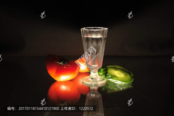 伏特加和蔬菜