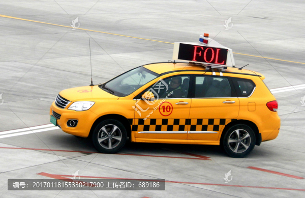 機場引導(dǎo)車