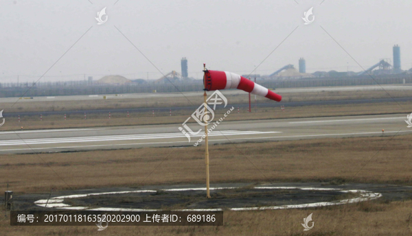 機(jī)場(chǎng)風(fēng)向標(biāo)