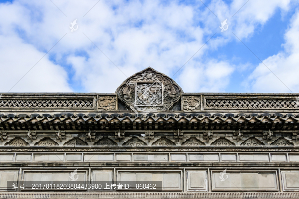 小青瓦建筑,藍(lán)天仰拍-匯圖網(wǎng) www.fosd68.com 小青瓦建筑,藍(lán)天仰拍